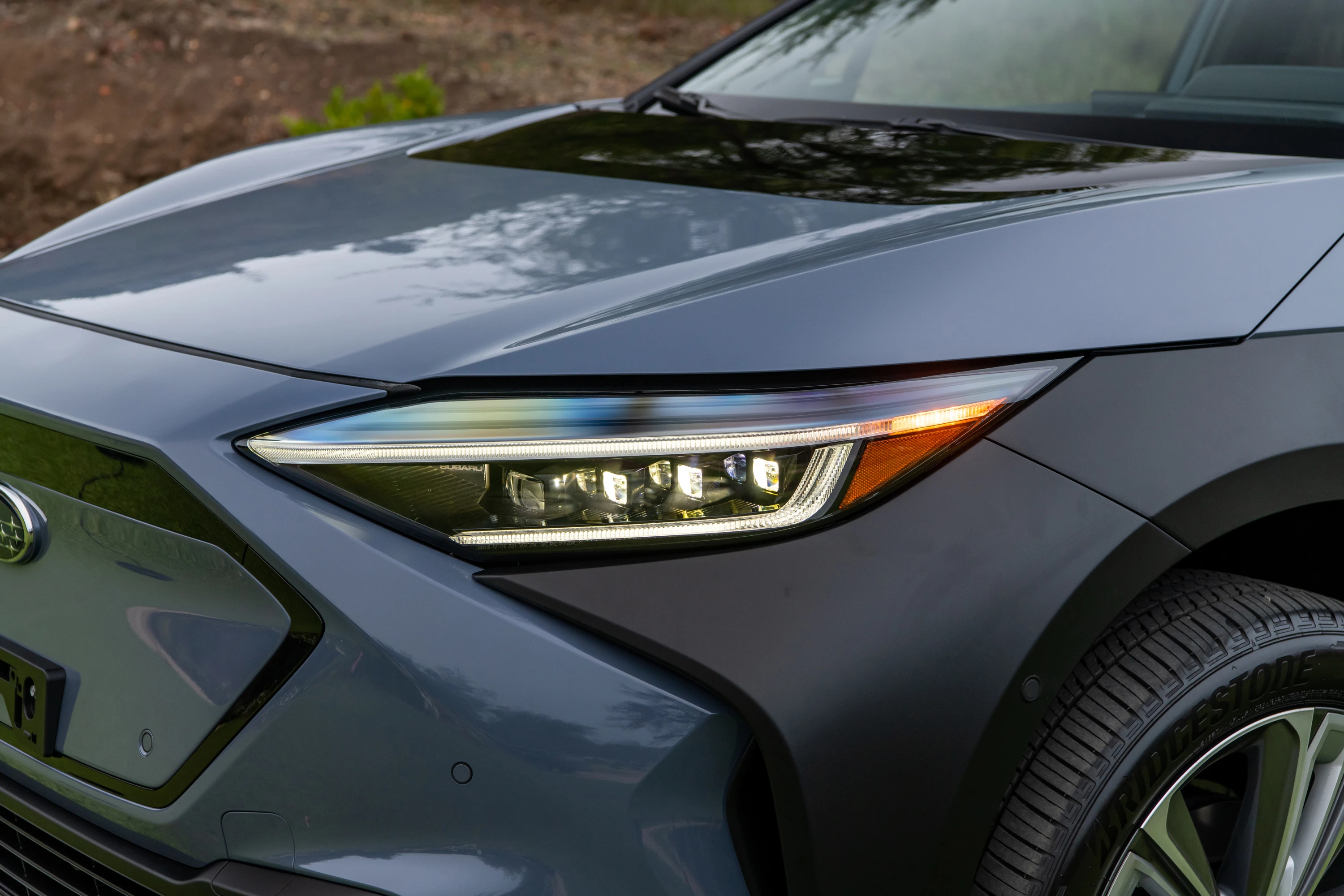 Subaru Solterra AWD (GEN1) headlights view