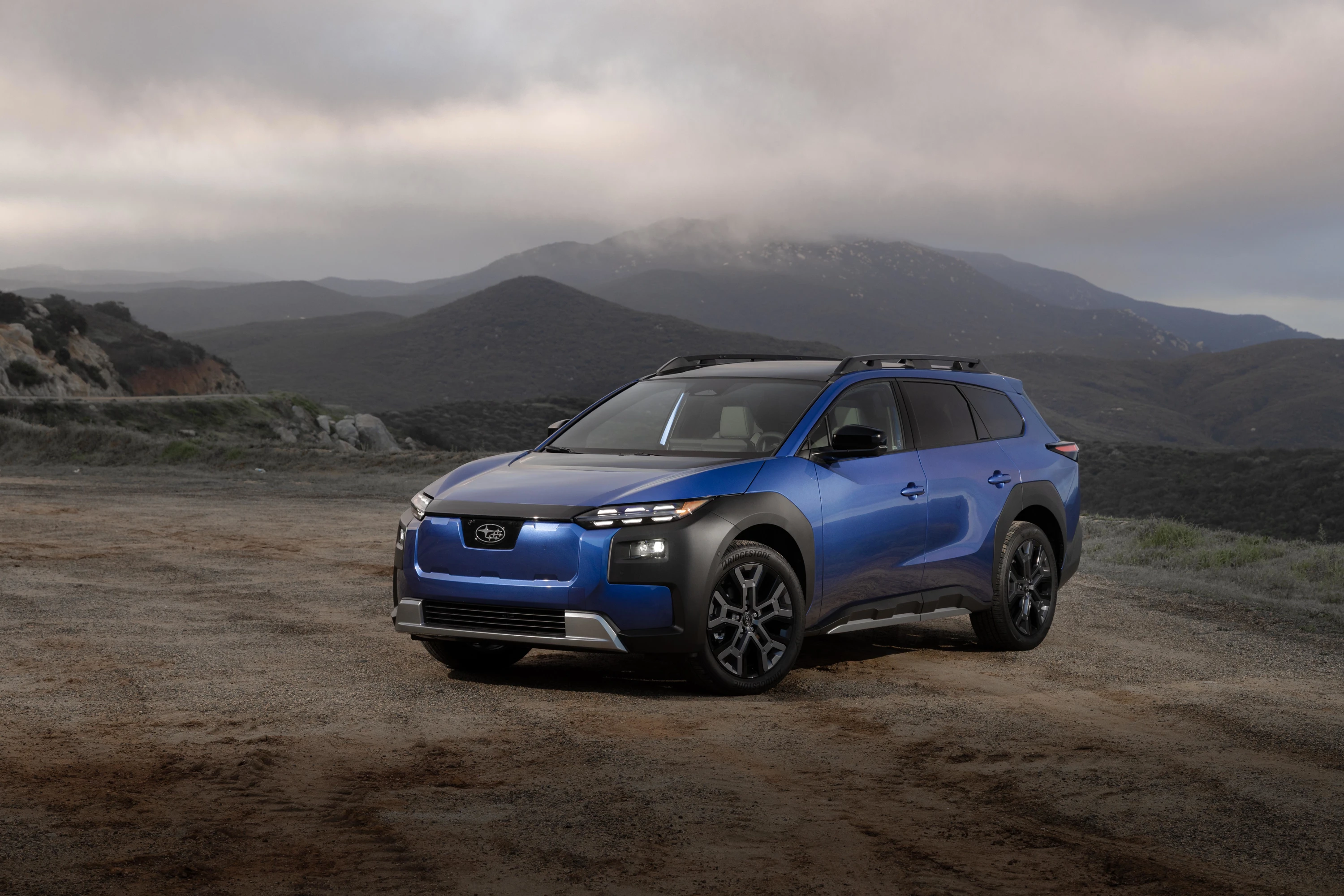 Subaru Trailseeker AWD exterior view