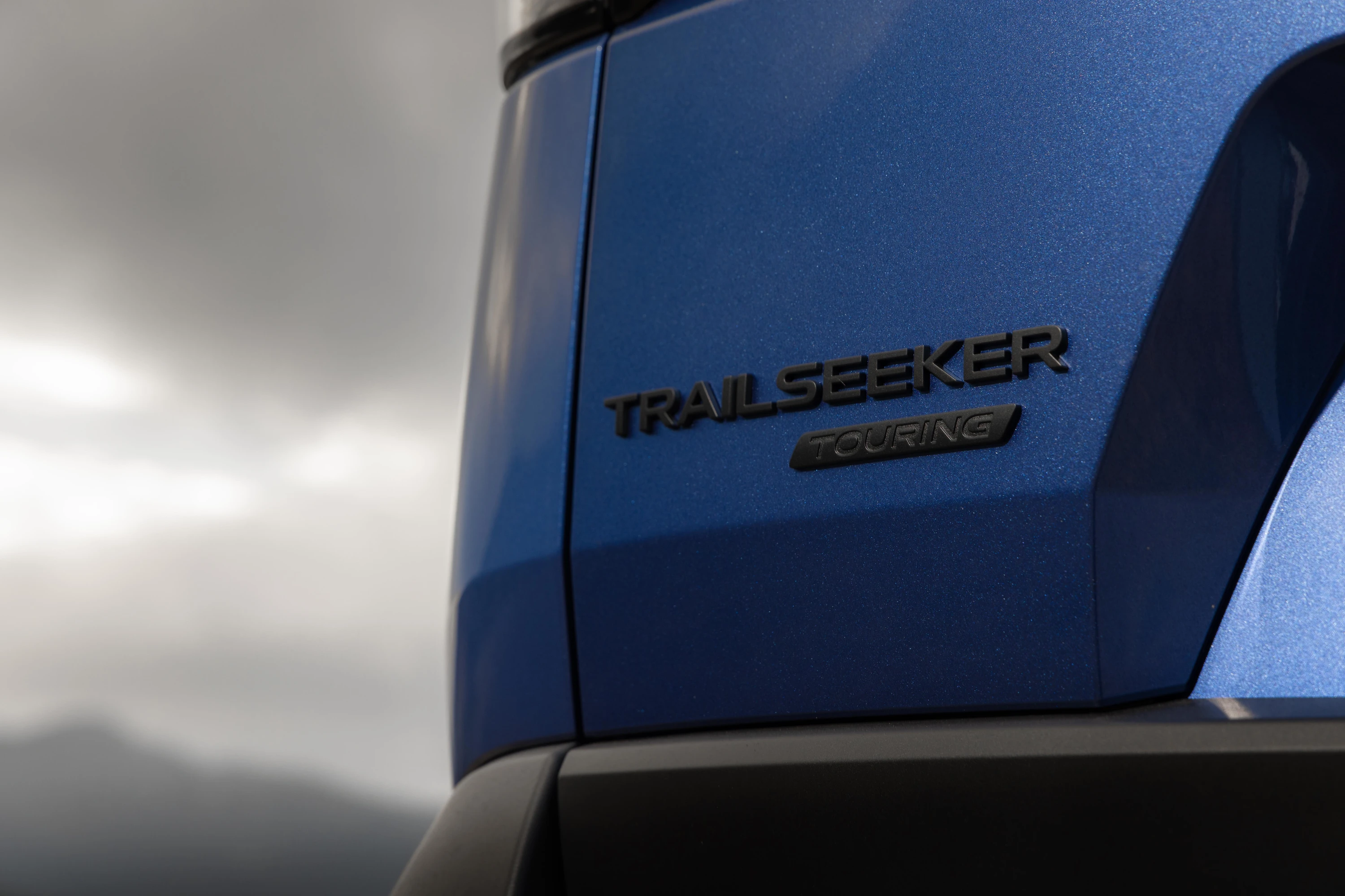 Subaru Trailseeker AWD headlights view