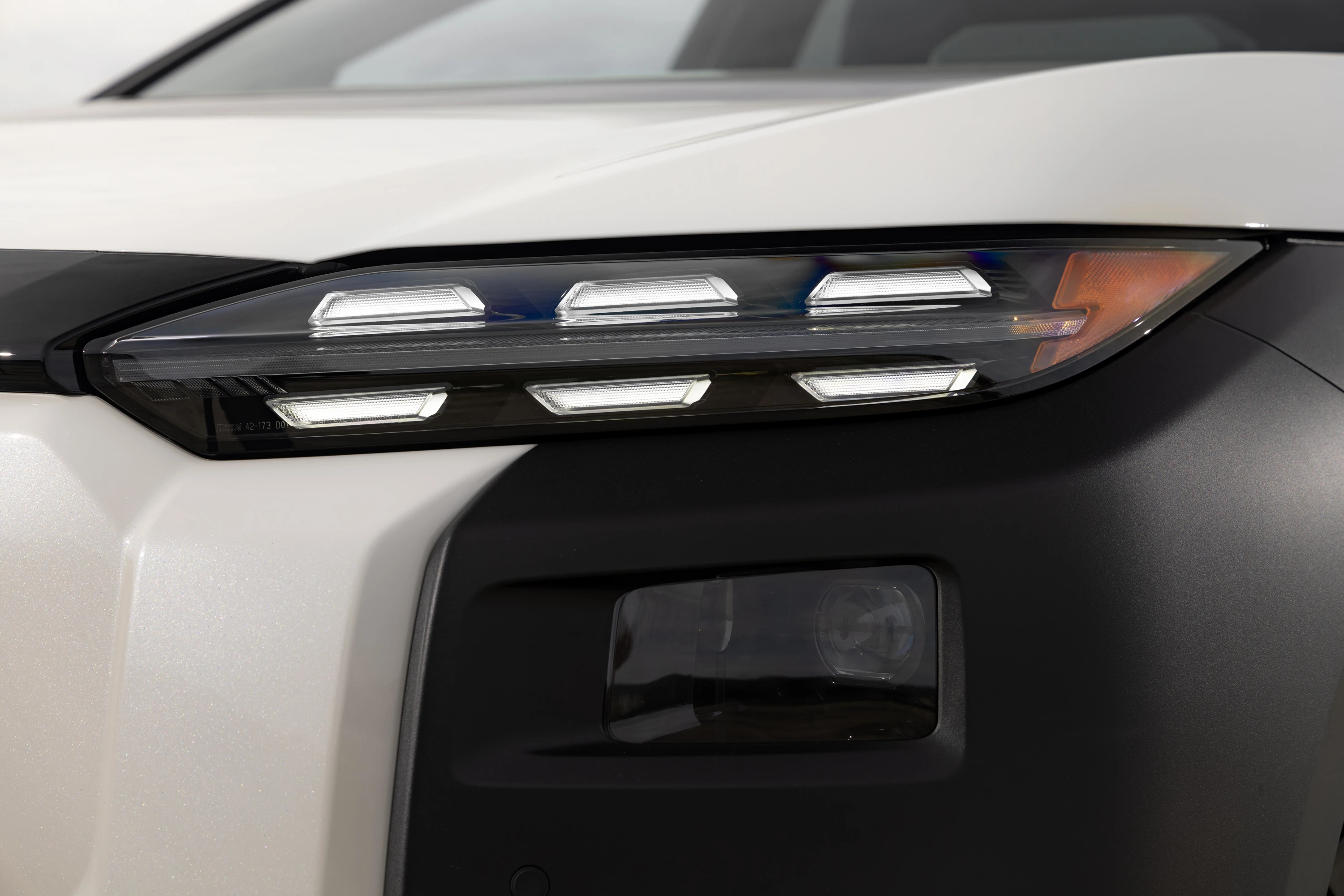 Subaru Trailseeker AWD headlights view
