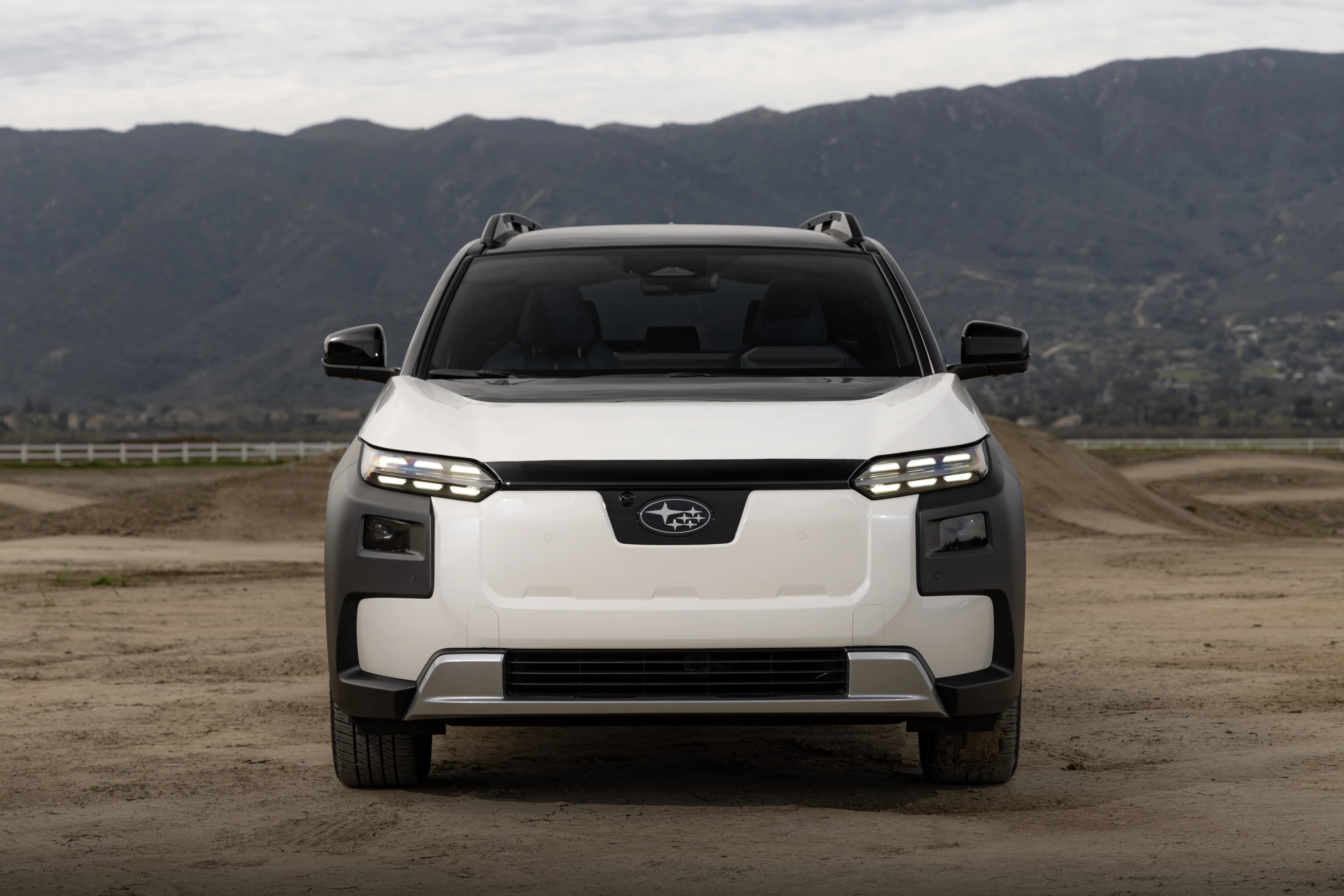 Subaru Trailseeker AWD exterior view