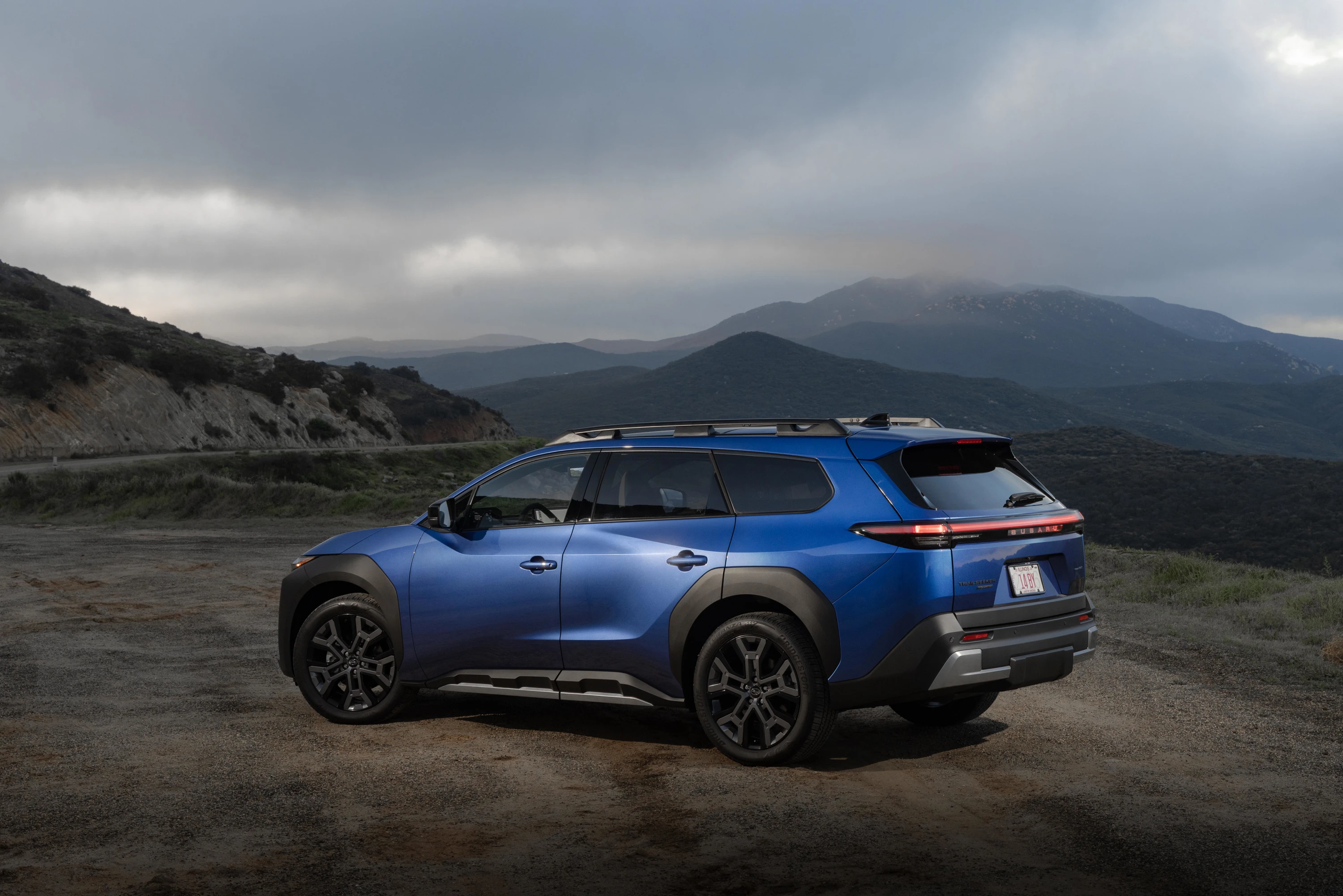 Subaru Trailseeker AWD exterior view