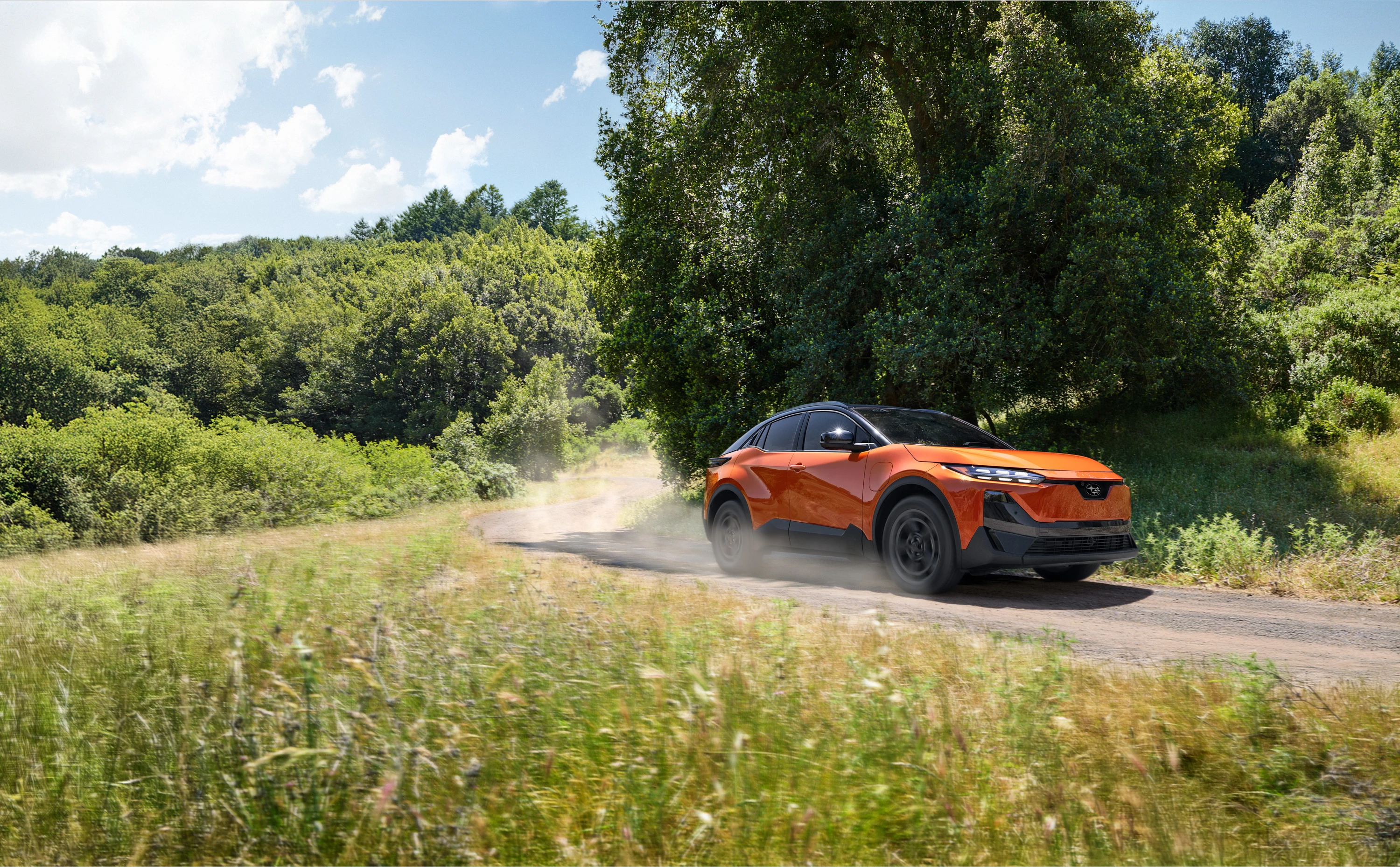 Subaru Uncharted FWD 57.7 kWh dynamic view