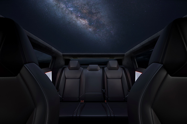 Tesla Cybertruck AWD roof view