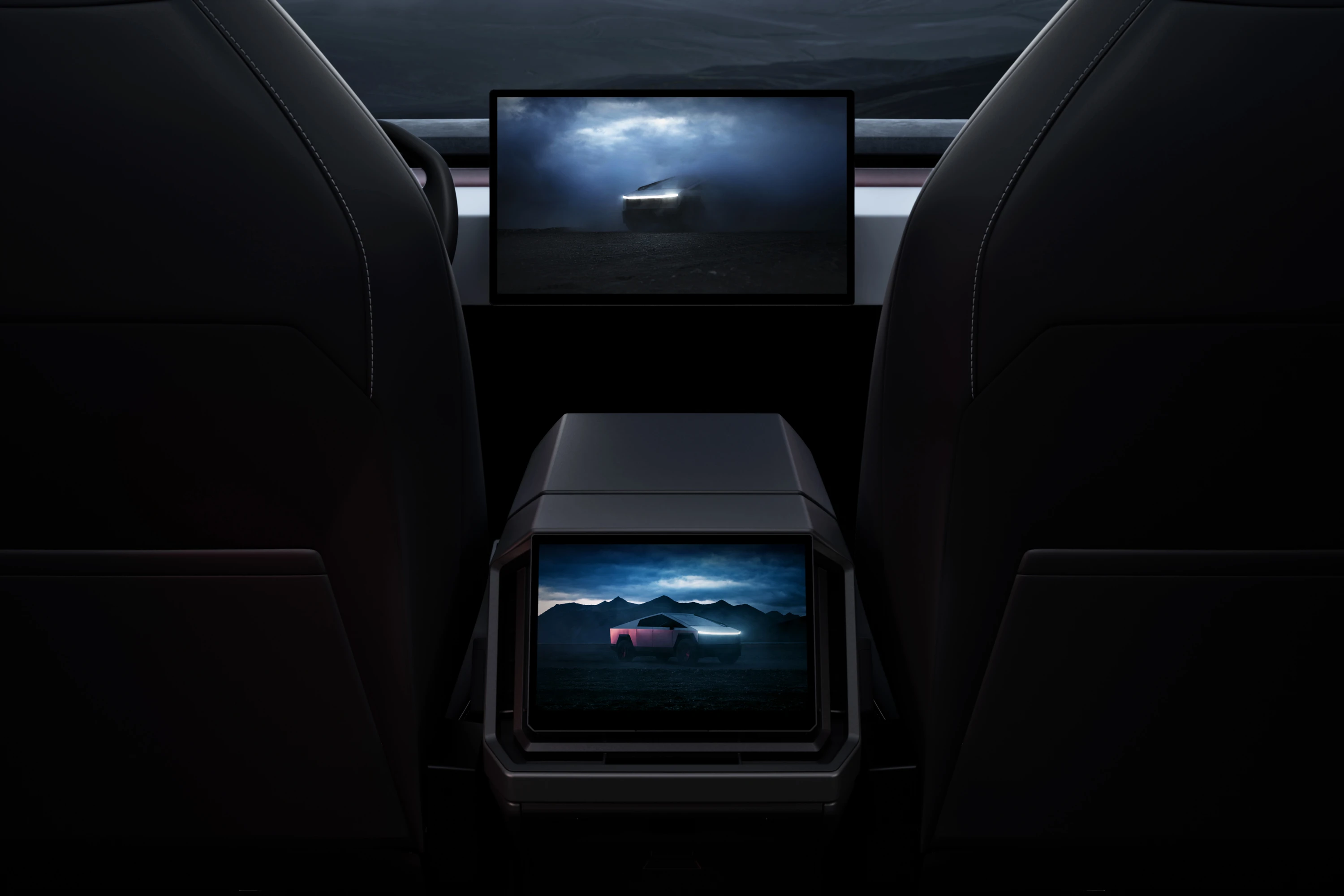 Tesla Cybertruck Cyberbeast screens view