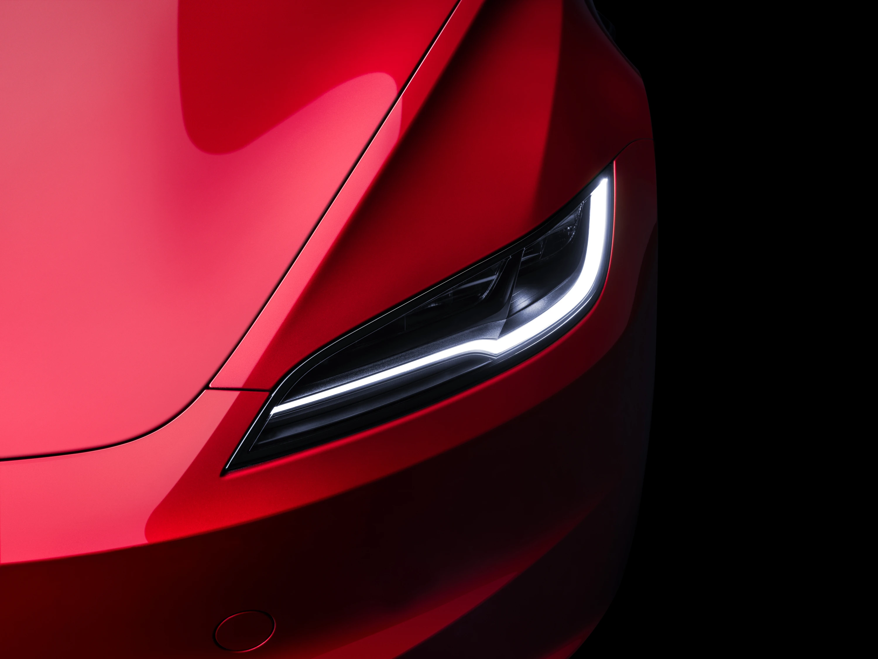 Tesla Model 3 Long Range headlights view