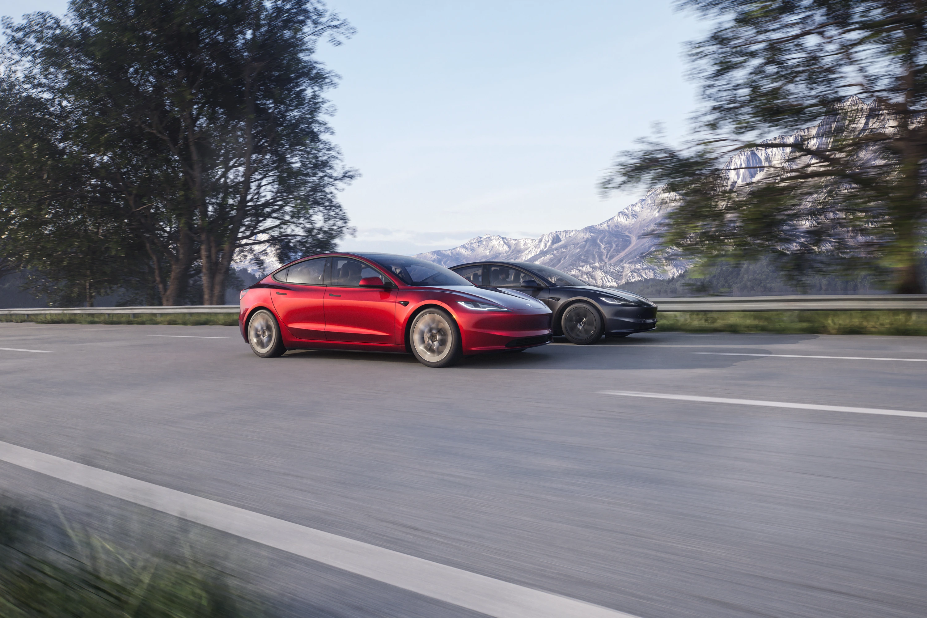 Tesla Model 3 Long Range RWD dynamic view