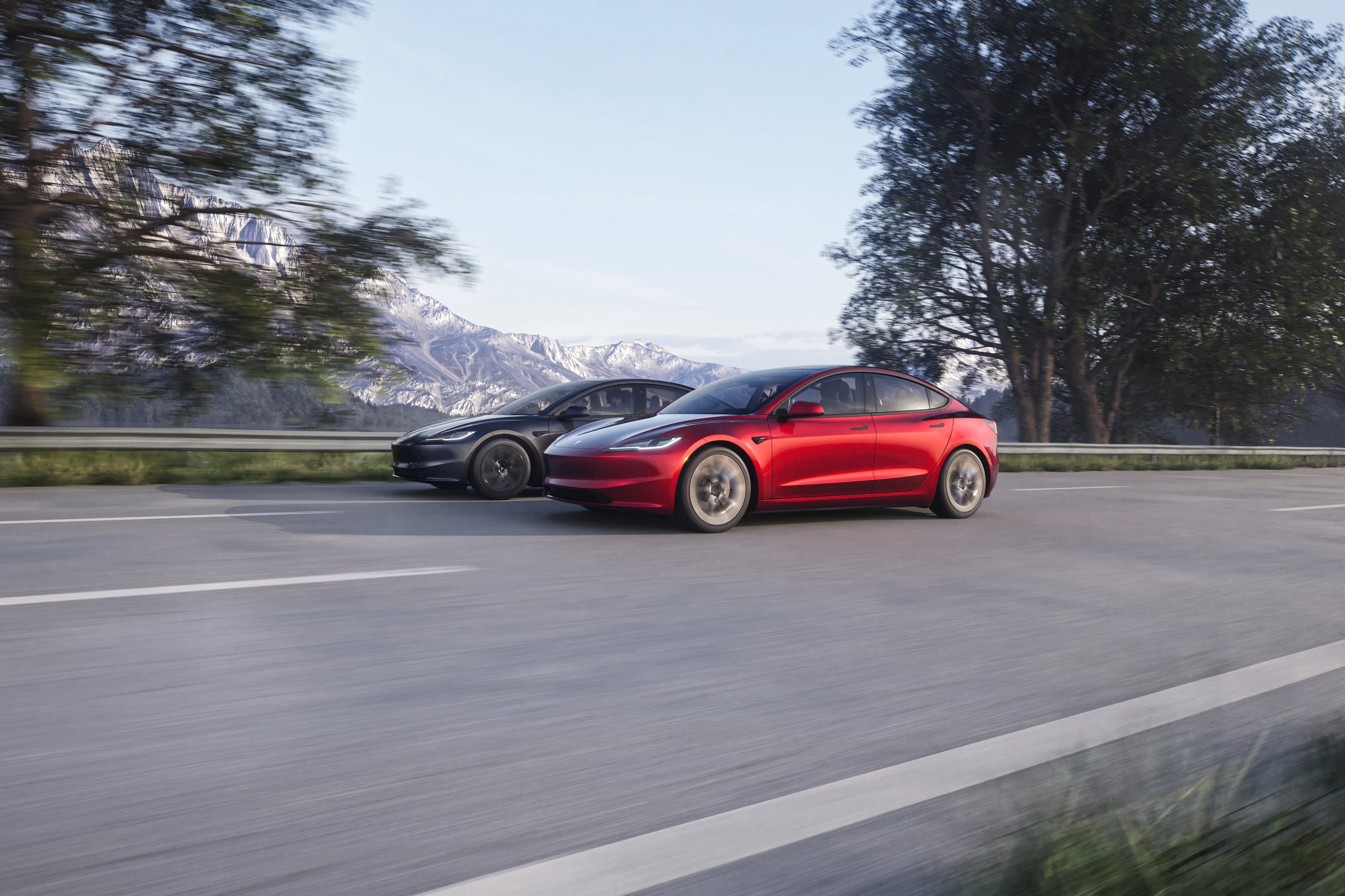 Tesla Model 3 Long Range RWD dynamic view