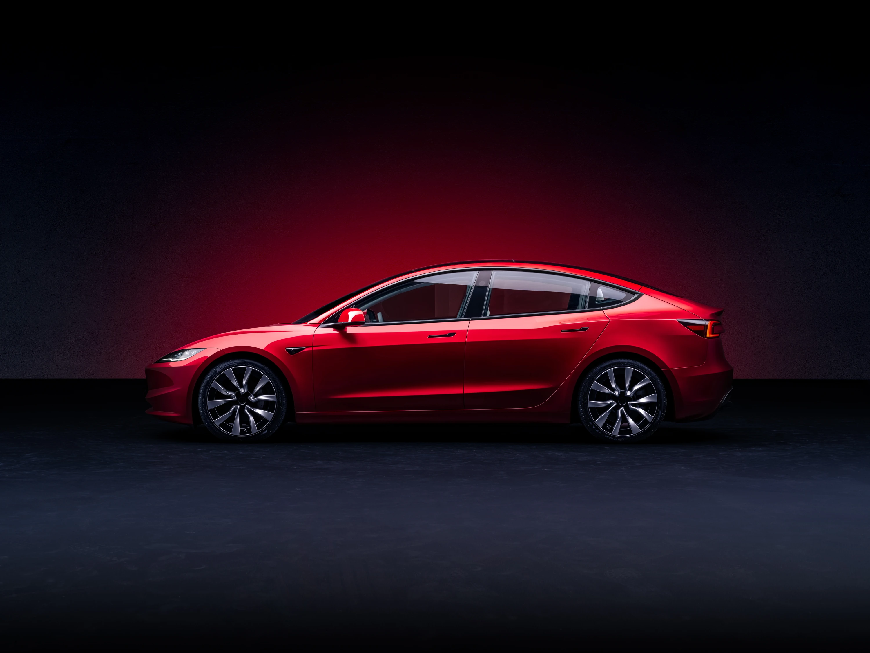 Tesla Model 3 Long Range RWD exterior view