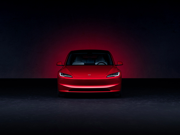 Tesla Model 3 Long Range RWD exterior view
