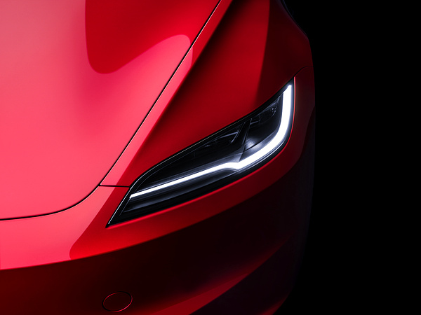 Tesla Model 3 Long Range RWD headlights view