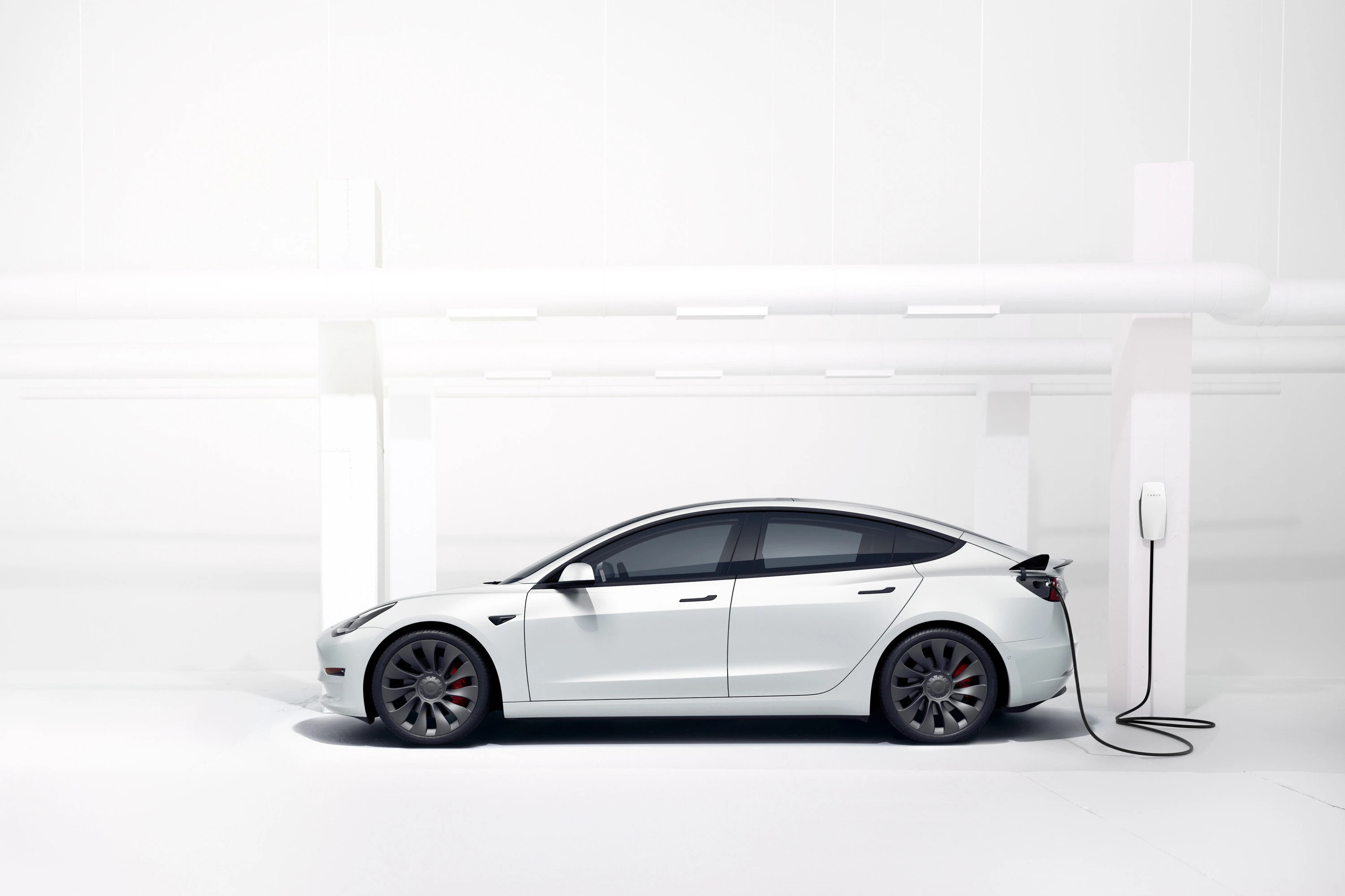 Tesla Model 3 Performance charging view