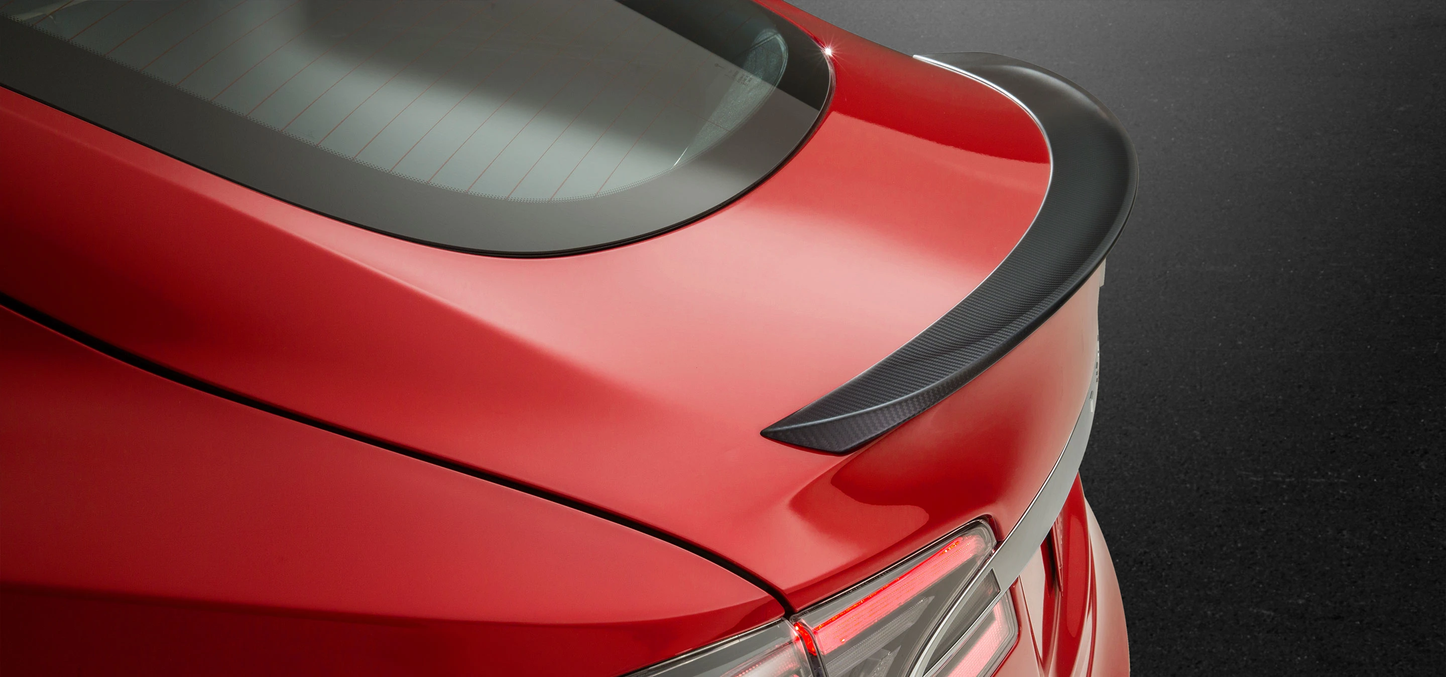 Tesla Model S 70D details view