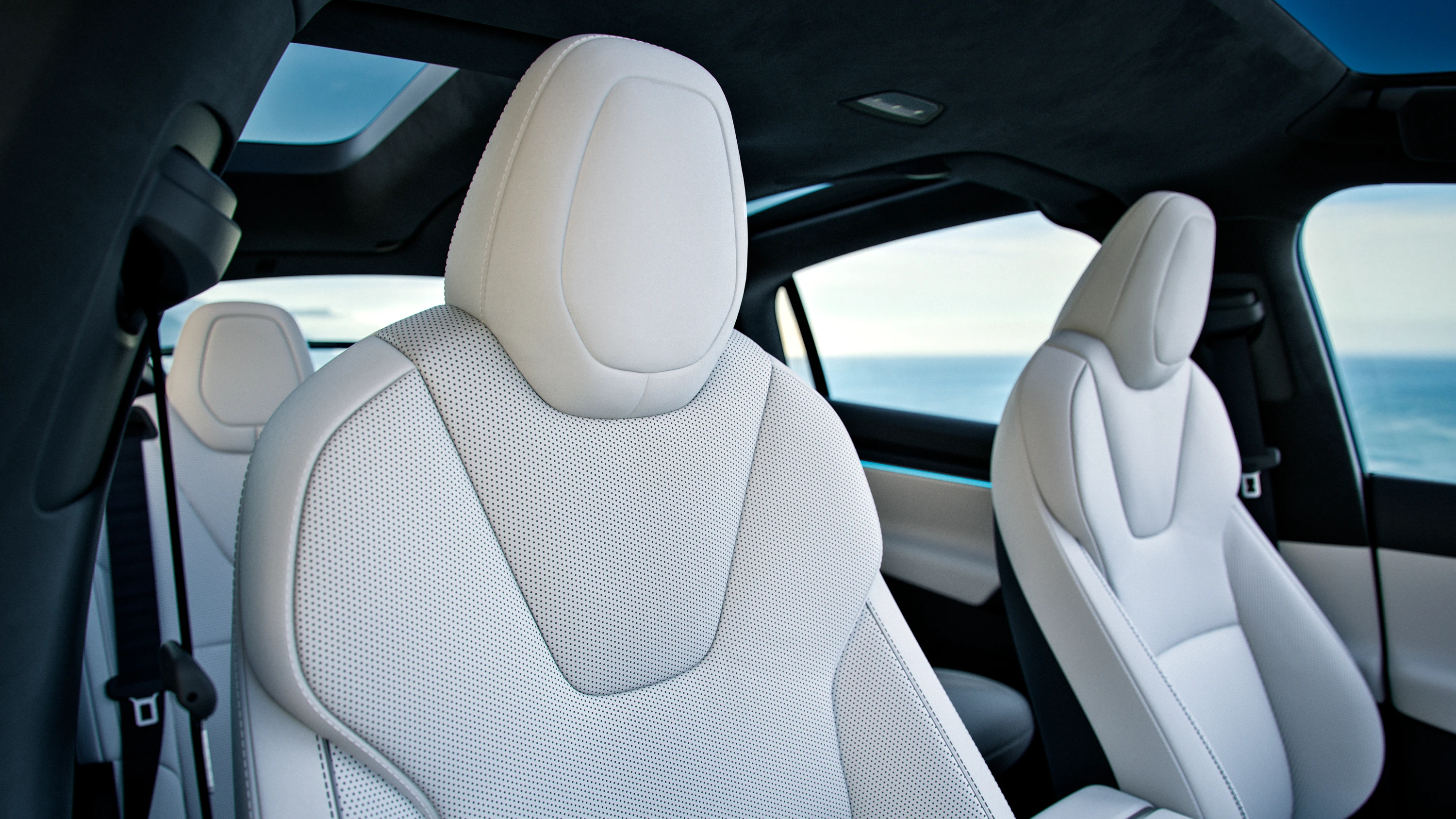 Tesla Model X AWD frontseats view