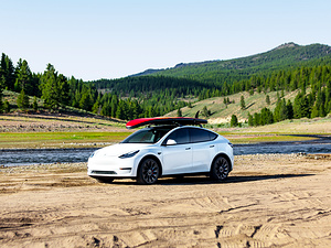 Tesla Model Y Long Range (GEN1) electric vehicle