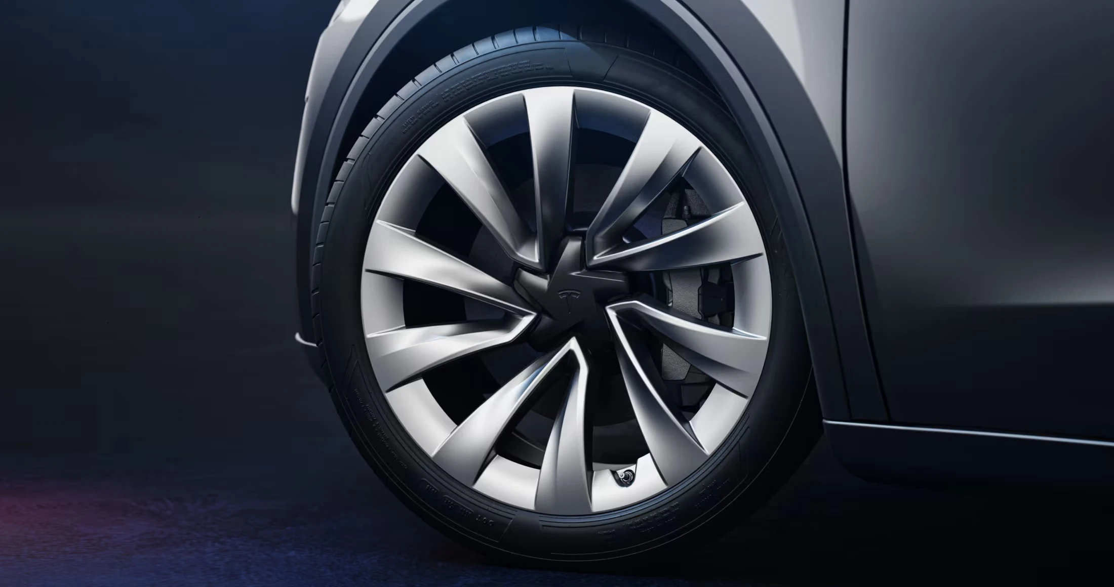 Tesla Model Y Long Range RWD details view