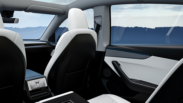 Tesla Model Y Long Range RWD interior view
