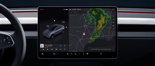 Tesla Model Y Long Range RWD screens view