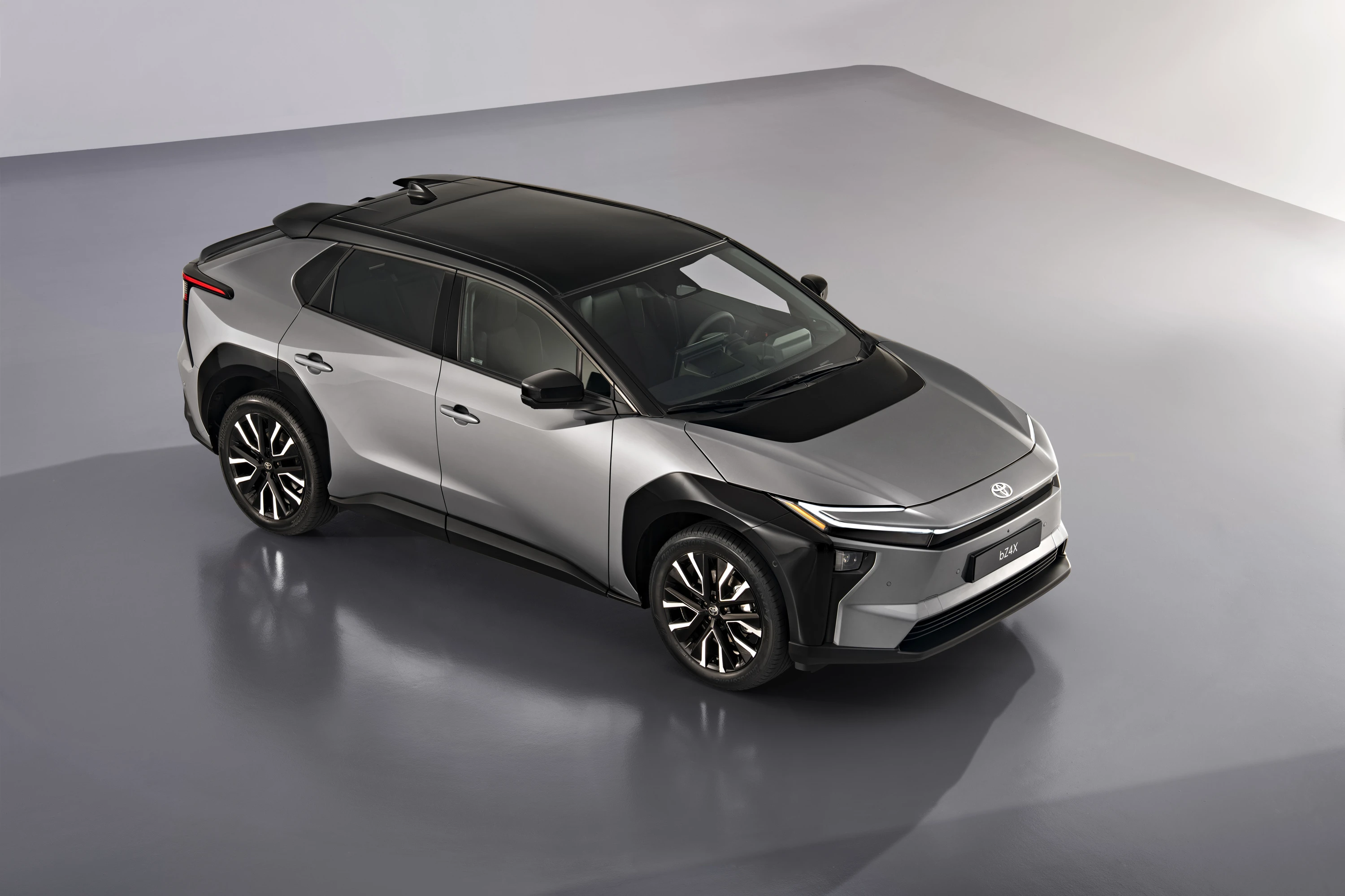 Toyota bZ4x AWD exterior view