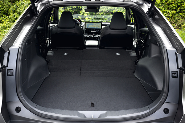 Toyota bZ4X AWD trunk view