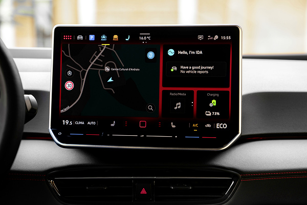 Volkswagen ID.3 GTX screens view