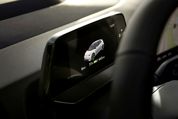 Volkswagen ID.3 GTX screens view
