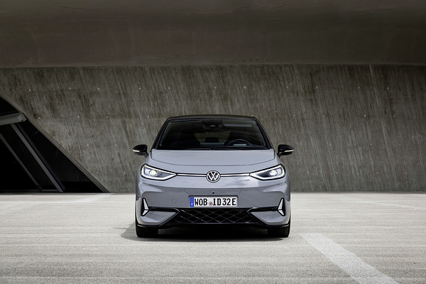 Volkswagen ID.3 GTX Performance exterior view