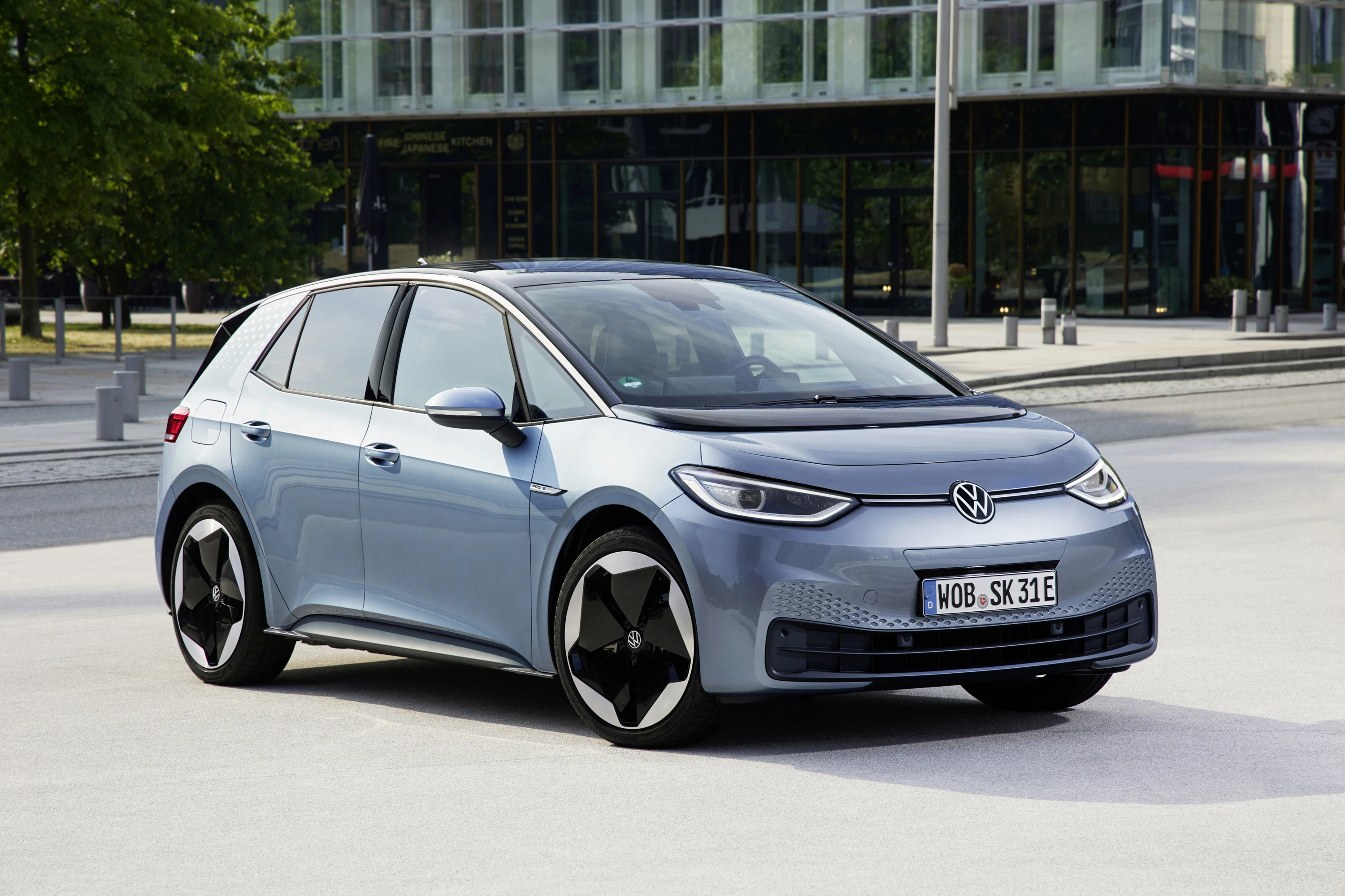 Volkswagen ID.3 Pro (GEN1) electric vehicle variant
