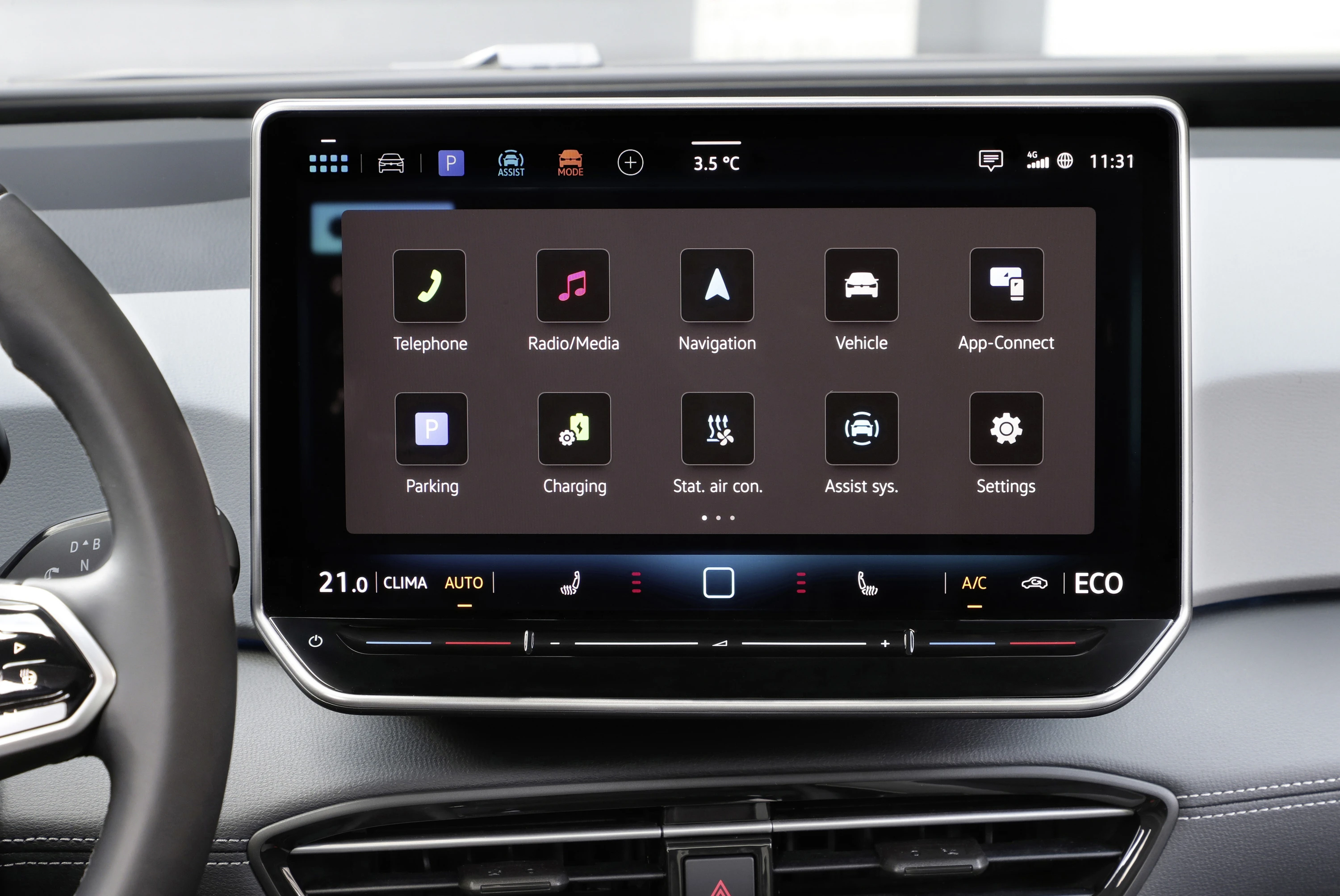 Volkswagen ID.3 Pro S screens view