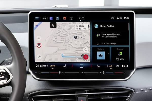 Volkswagen ID.3 Pro S screens view