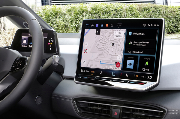 Volkswagen ID.3 Pro S screens view