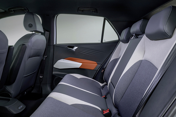 Volkswagen ID.3 Pro S secondrowseats view