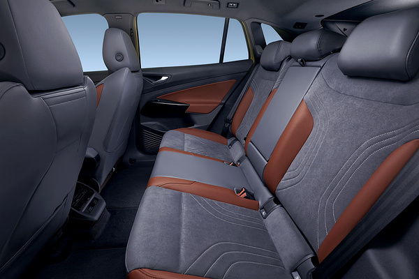 Volkswagen ID.4 Pro secondrowseats view