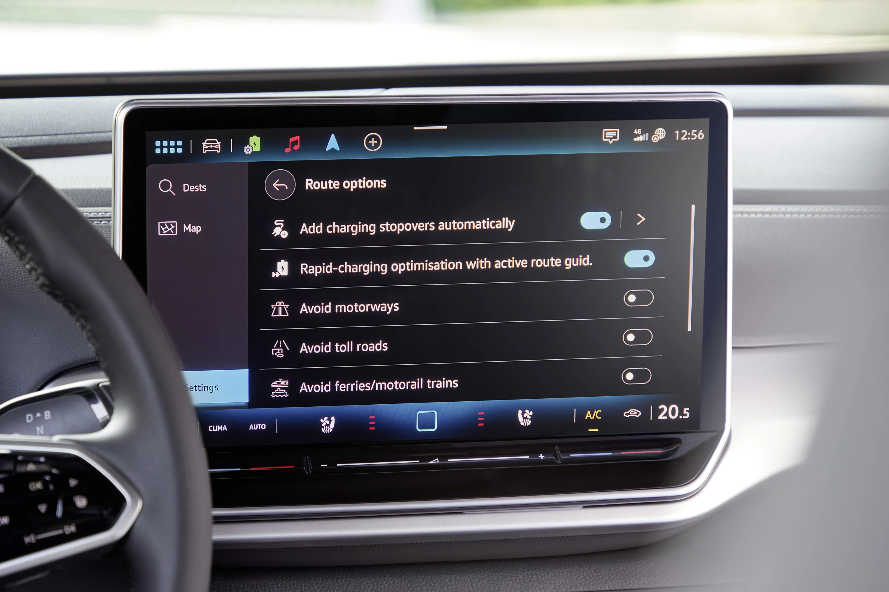 Volkswagen ID.4 Pure screens view