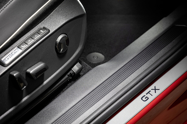 Volkswagen ID.5 GTX 4MOTION interior view