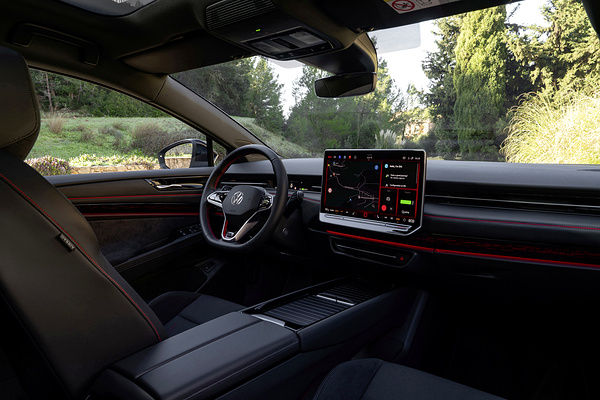 Volkswagen ID.7 GTX Tourer interior view