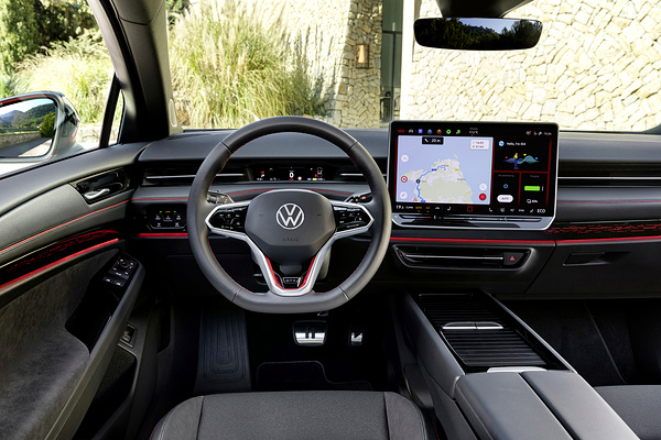 Volkswagen ID.7 GTX Tourer screens view