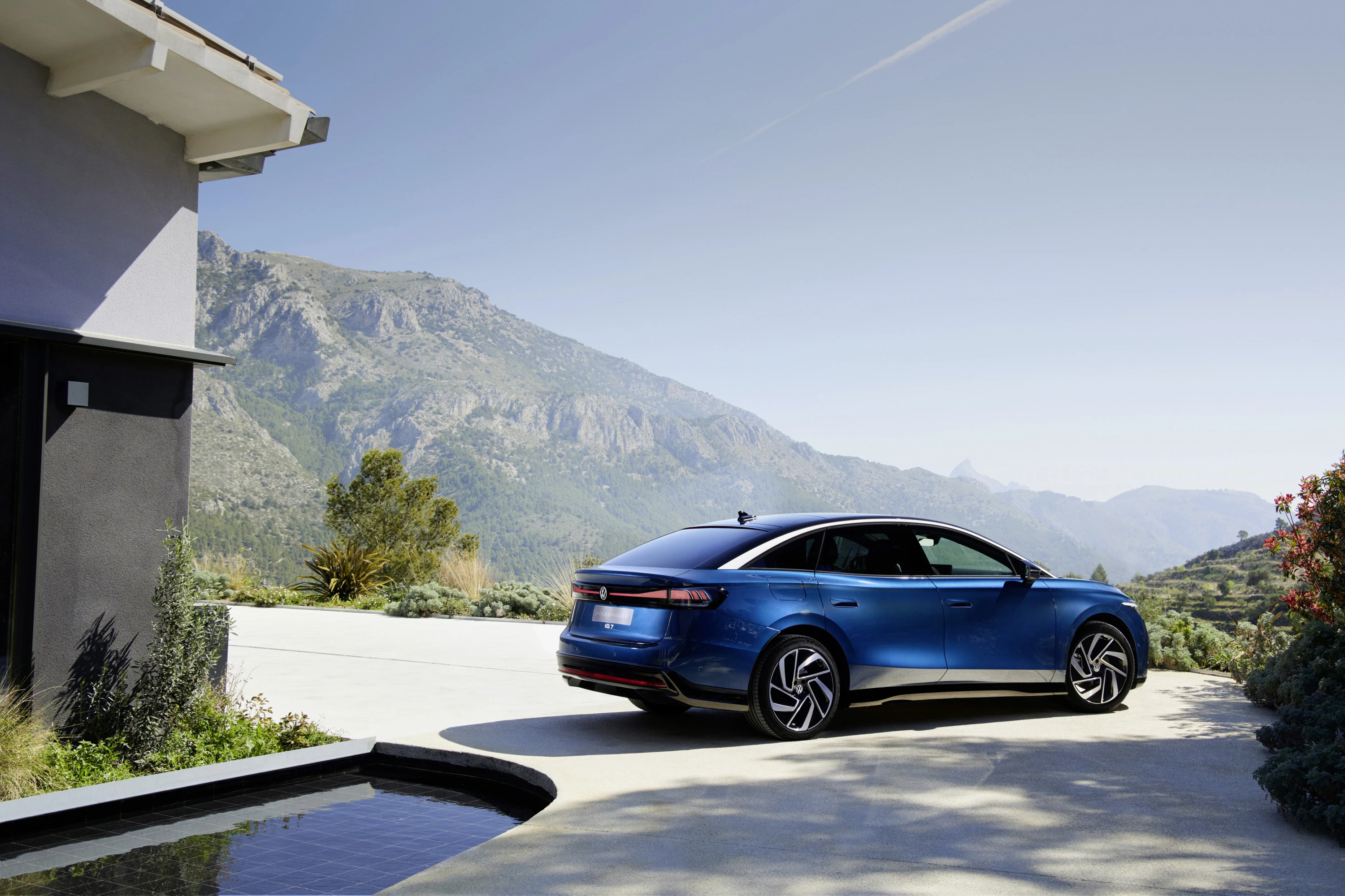 Volkswagen ID.7 Pro S exterior view