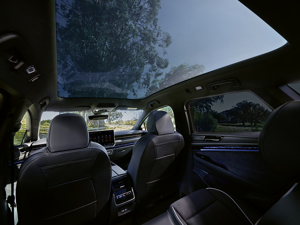 Volkswagen ID.7 Tourer Pro interior view