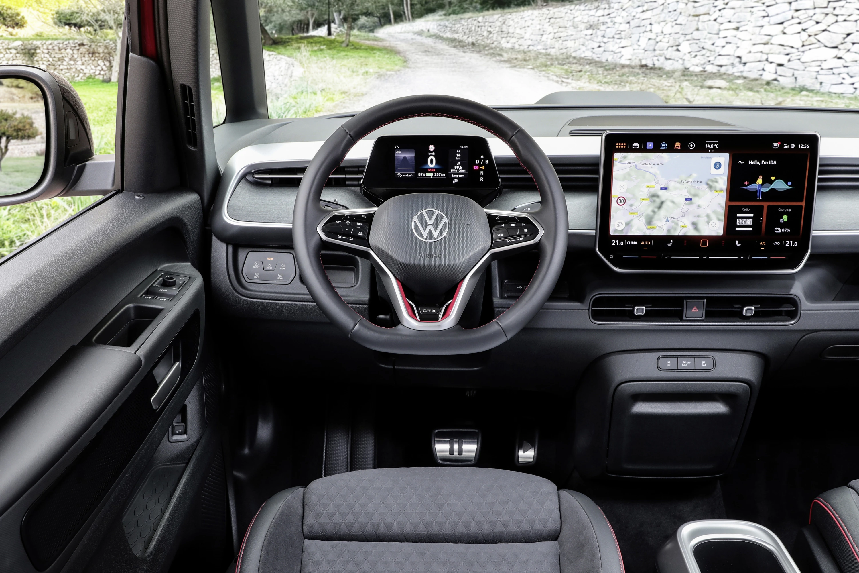 Volkswagen ID. Buzz GTX screens view