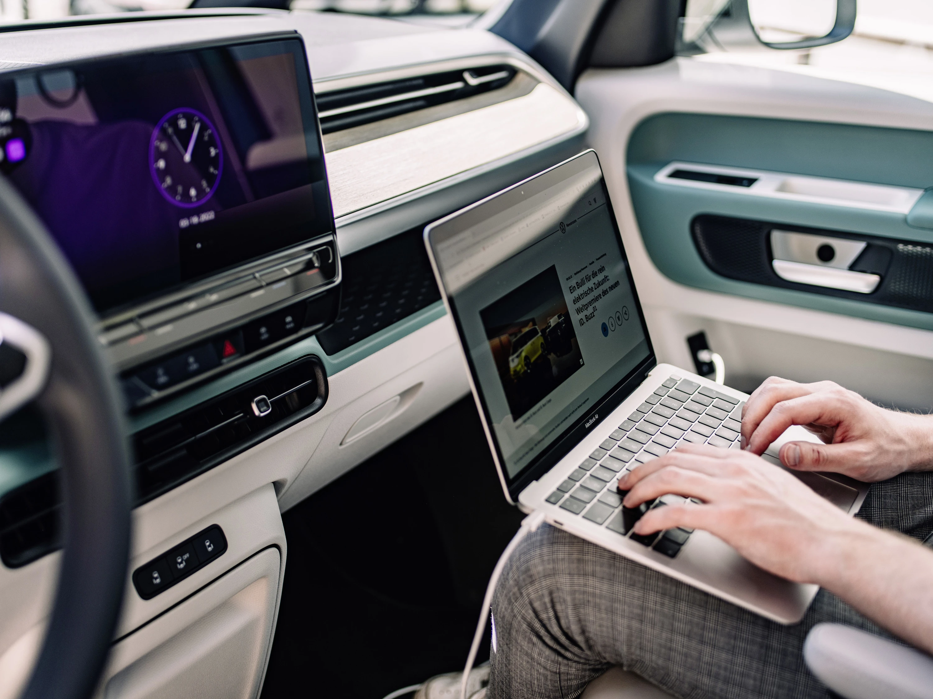 Volkswagen ID. Buzz NWB Pure 59 kWh interior view