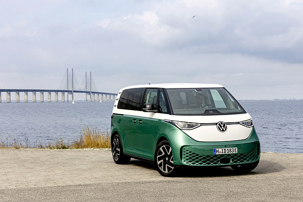 Volkswagen ID. Buzz Pro exterior view