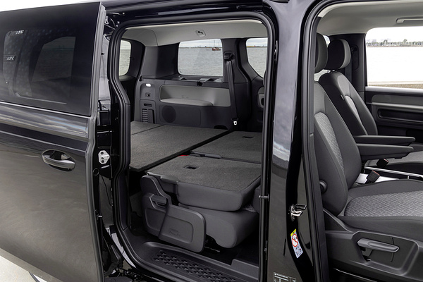 Volkswagen ID. Buzz Pro trunk view