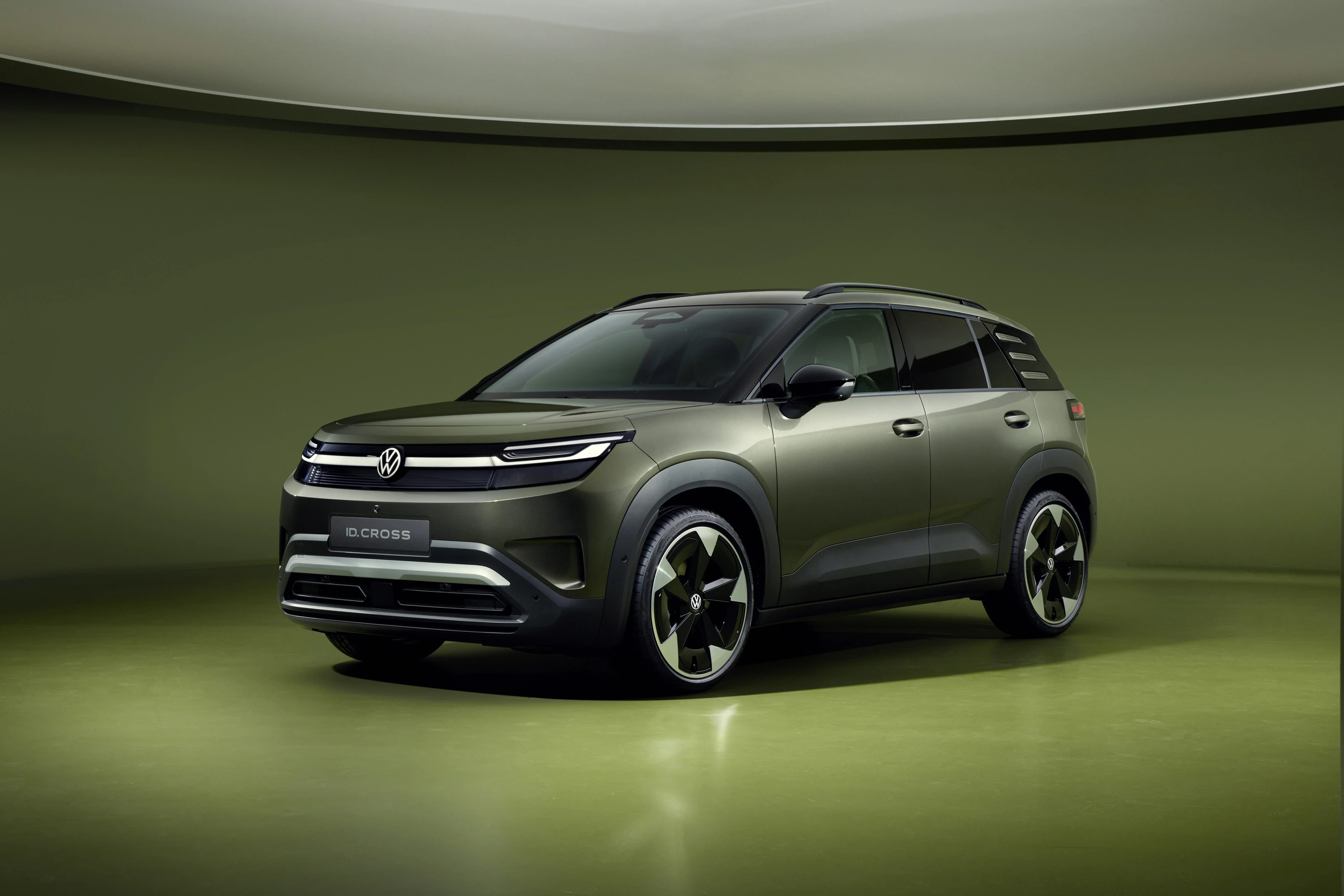 Volkswagen ID. Cross 99 kW exterior view