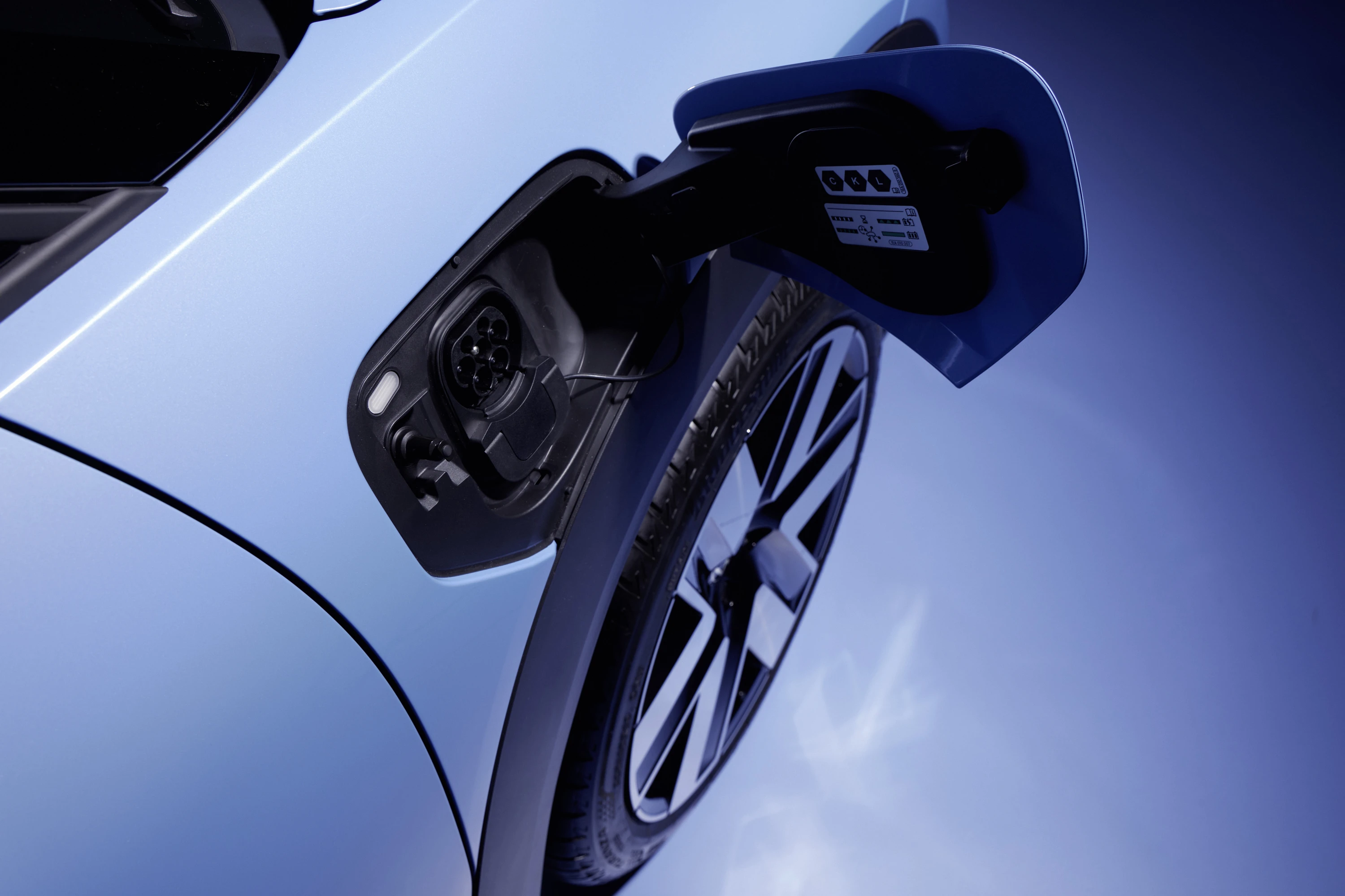 Volkswagen ID. Cross 99 kW chargport view
