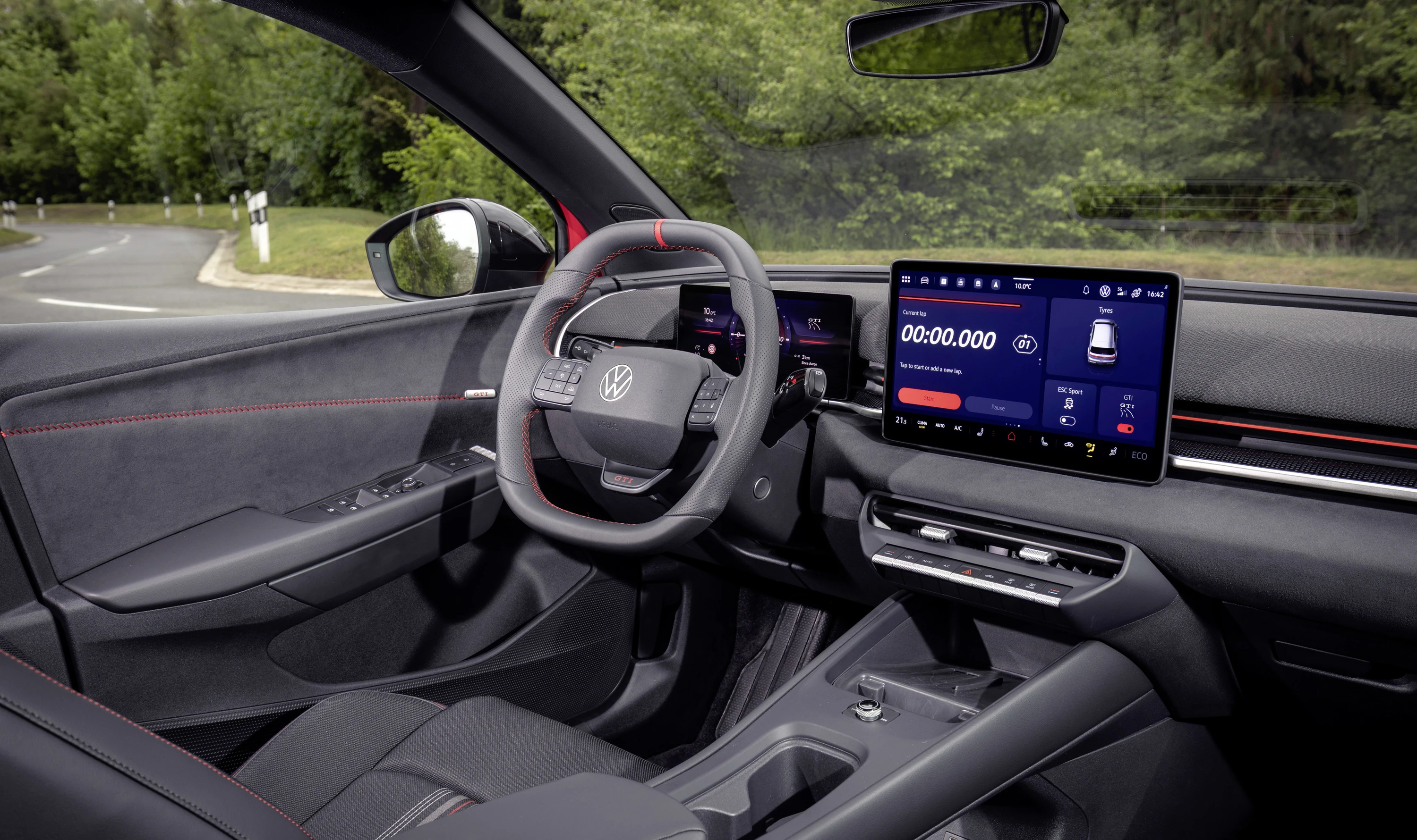 Volkswagen ID. Polo GTI screens view