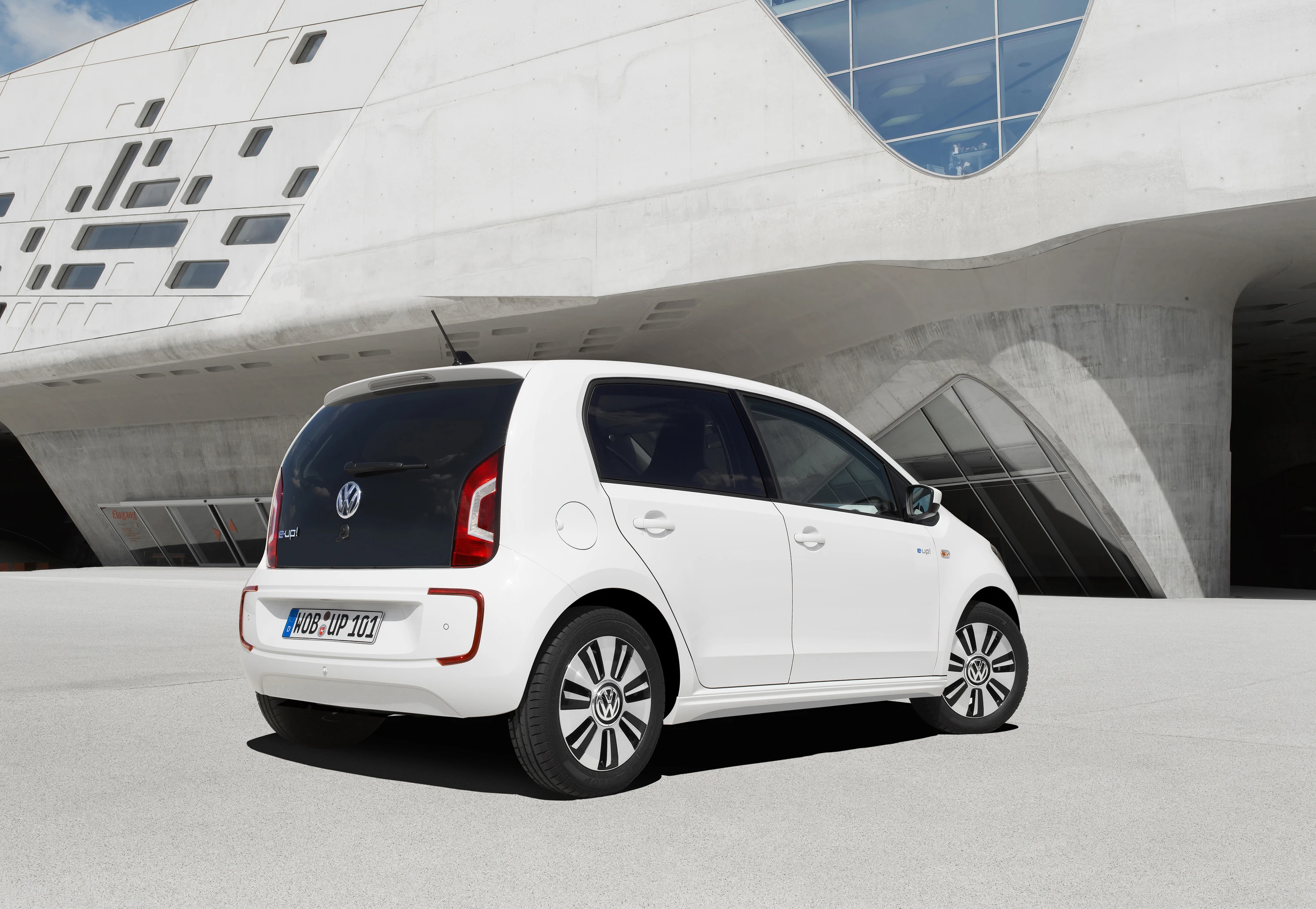 Volkswagen e-up! 18.7 kWh exterior view