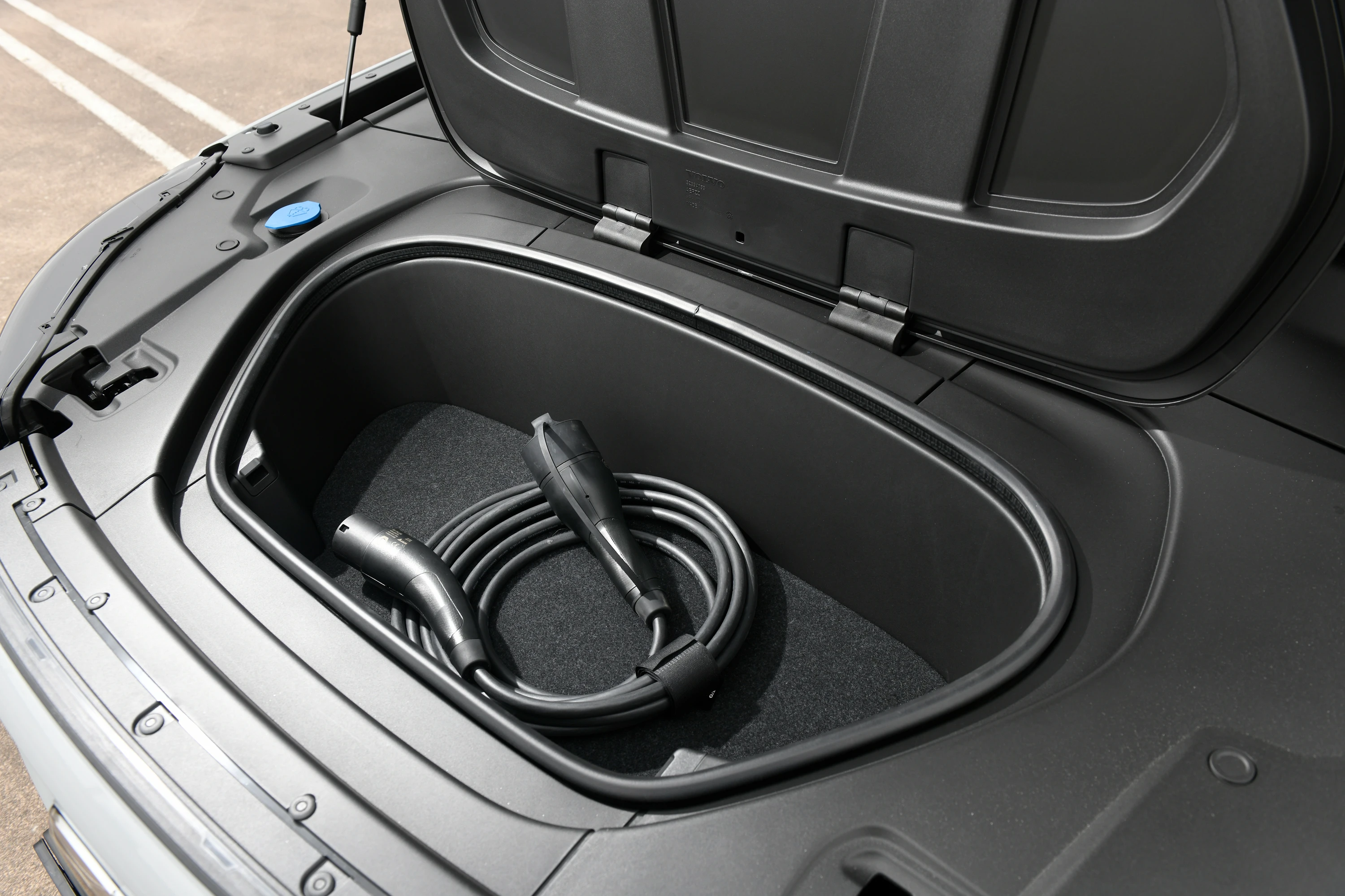 Volvo C40 Recharge Single Motor ER frunk view