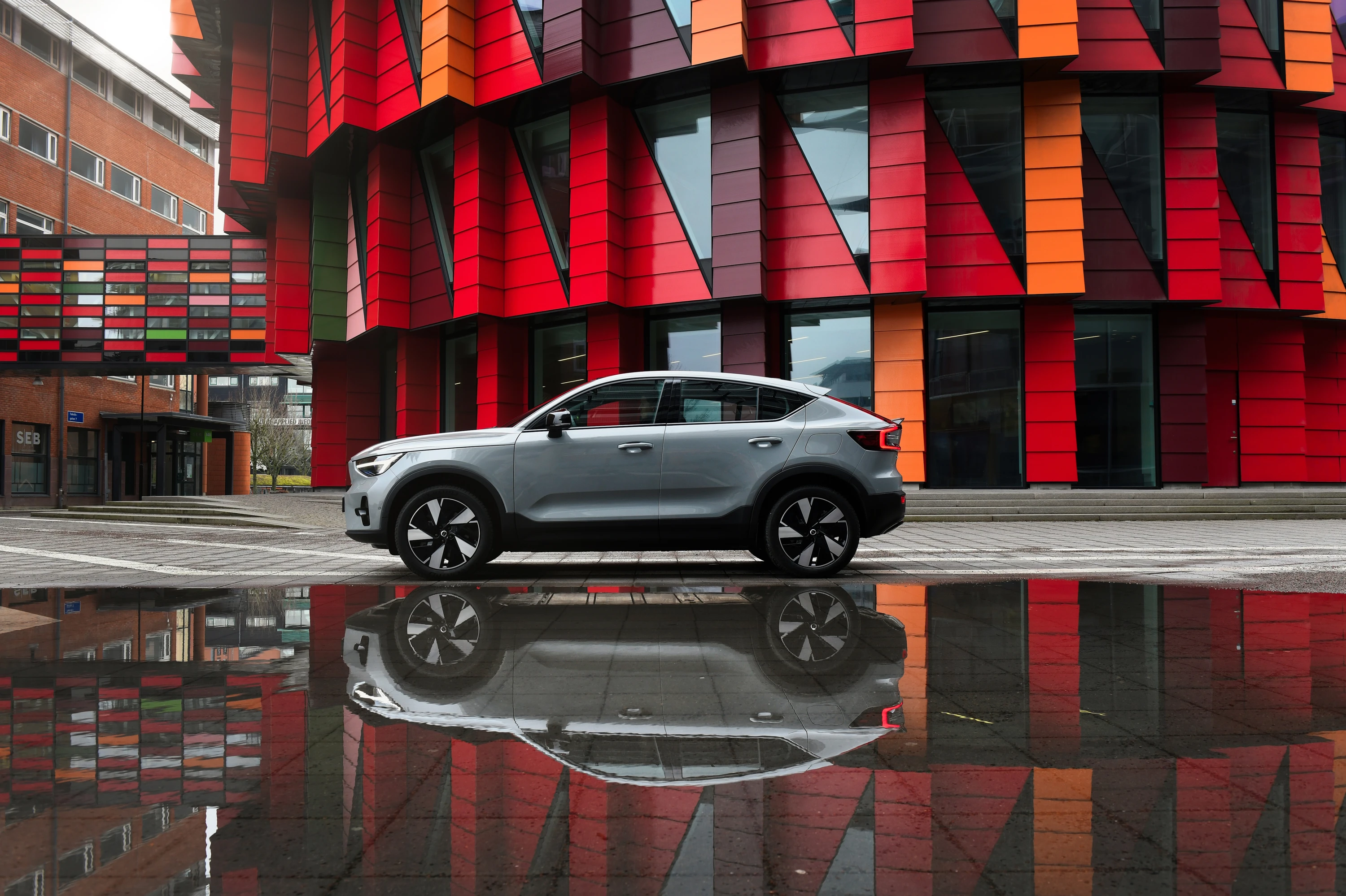 Volvo C40 Recharge Twin Motor exterior view