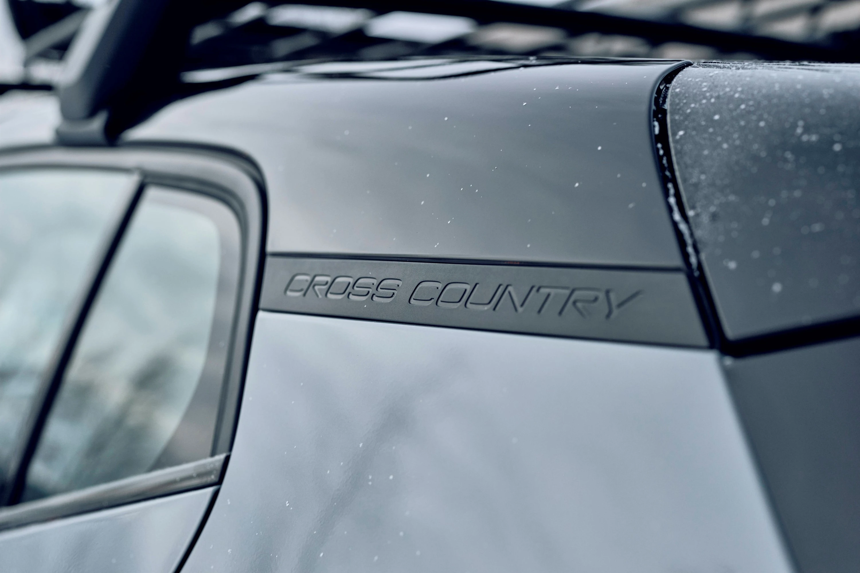 Volvo EX30 Cross Country details view